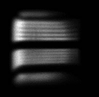 撮像した空間分解能チャート画像（右）
